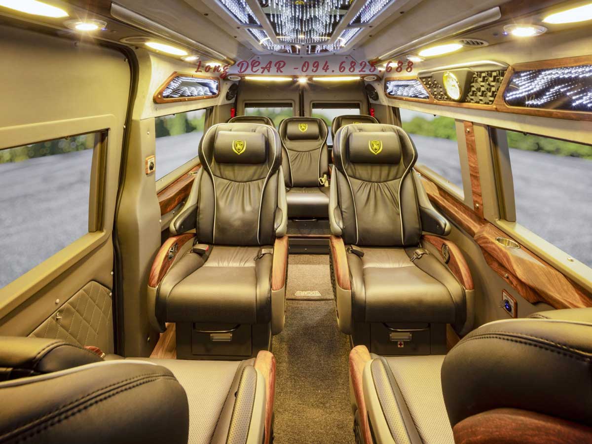Dcar X Plus – Ford Transit Limousine
